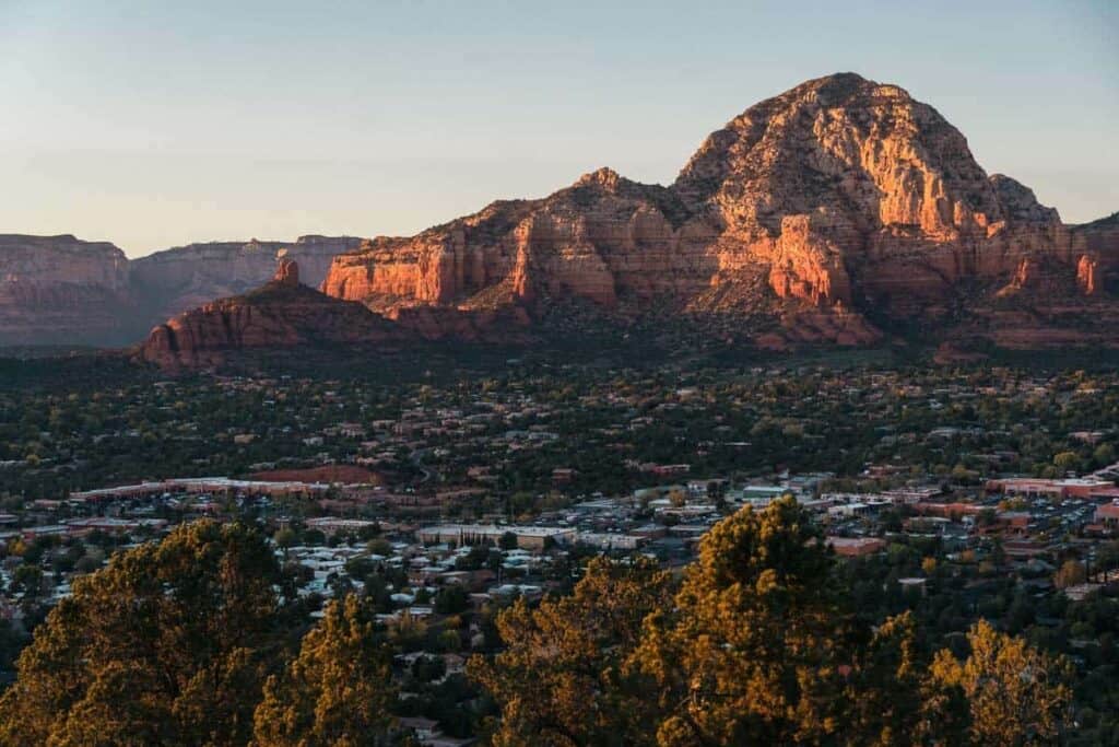 Full Red rock Mountain Scenery from Airport Mesa Sedona