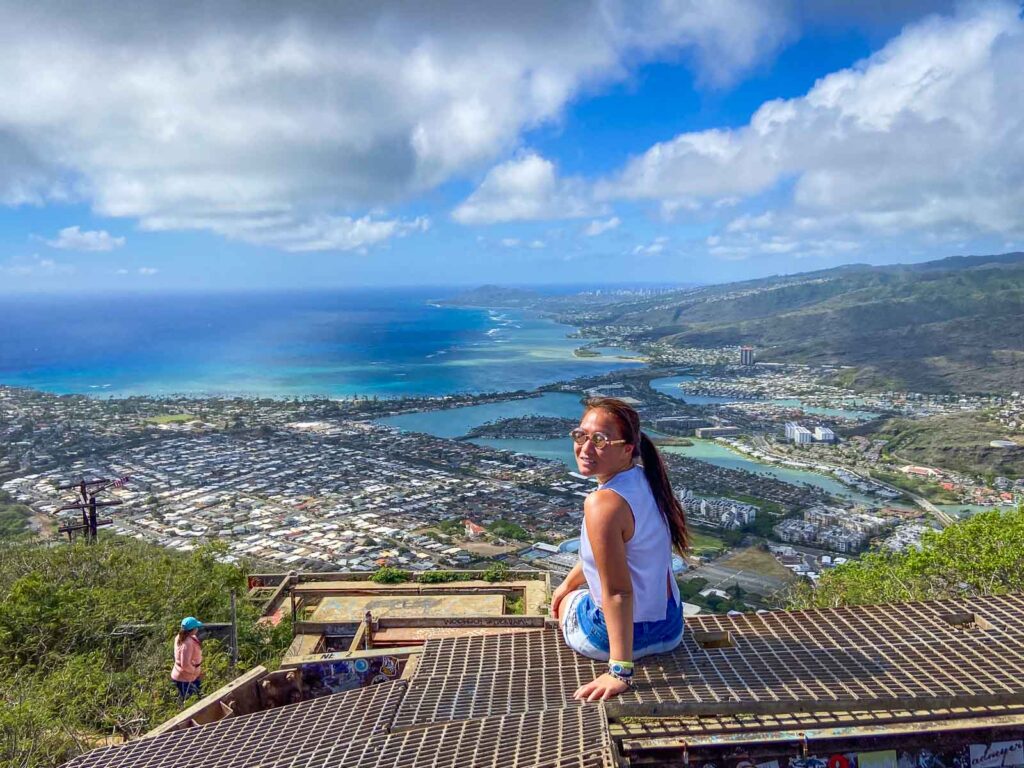 cat xu turning her head back around in front of the koko summit in hawaii