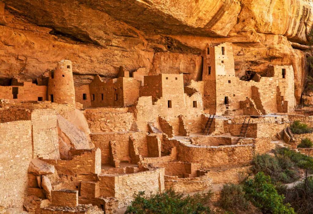 The cliff palace dwellings of Mesa Verde is the best thing to do and best preserved in the North American Continent.