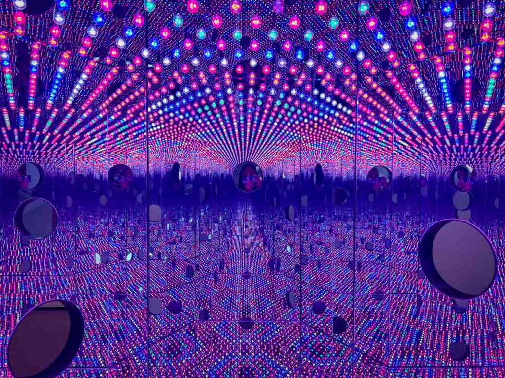 The colorful lights of an art installation in the Broad in downtown los angeles