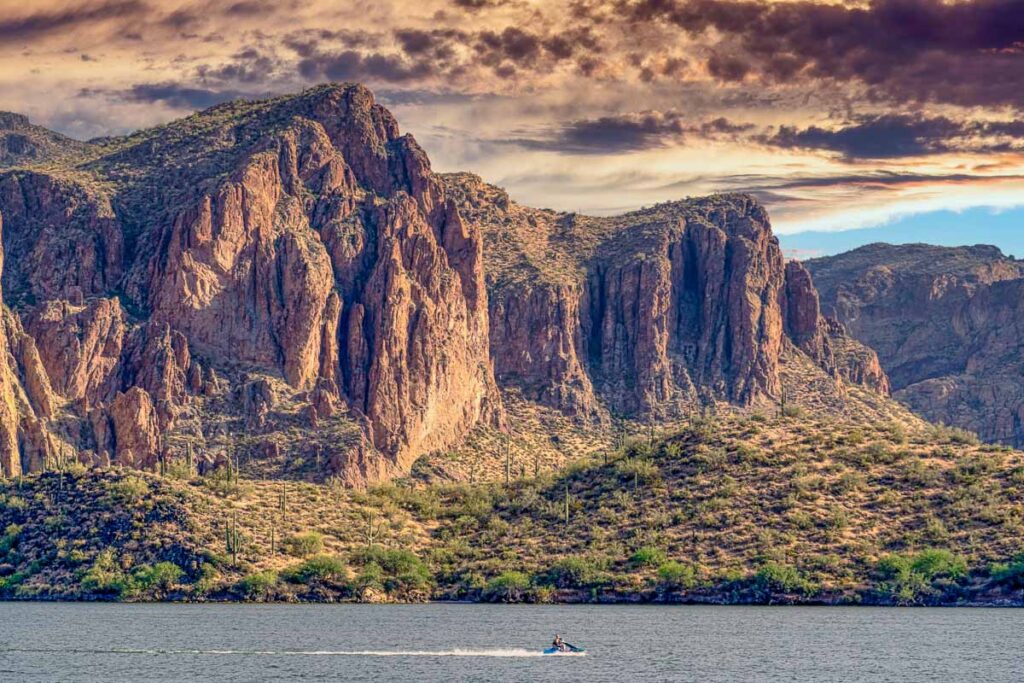 Late afternoon view from Saguaro Lake in the Sonoran Desert near Mesa, Arizona.