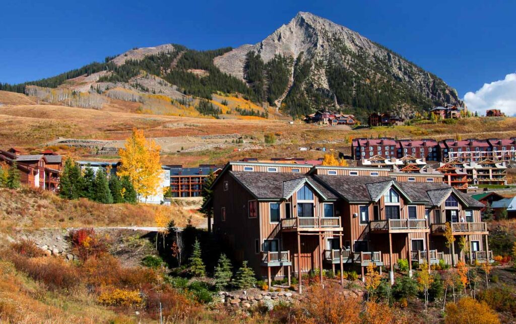 Small houses in Colorado Crusted Butte