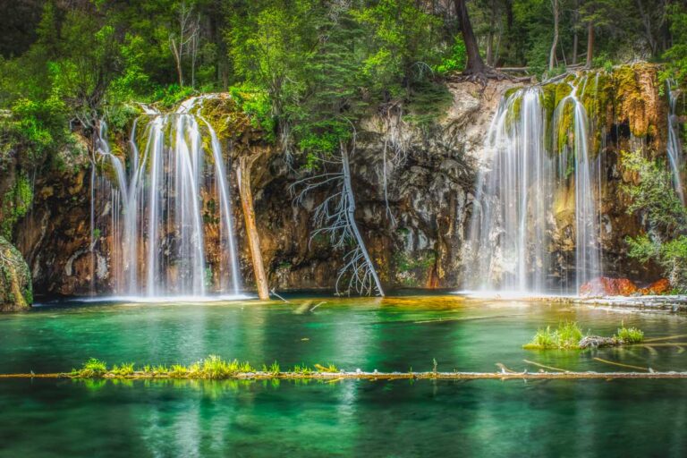11 Dreamy Lakes in West USA That Will Take Your Breath Away