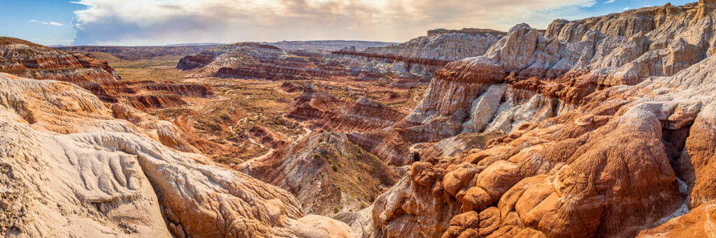 The Toadstool Trail leads to an area of hoodoos and balanced rock formations created by centuries of erosion and is part of the Grand Staircase-Escalante National Monument in Kane County, Utah.