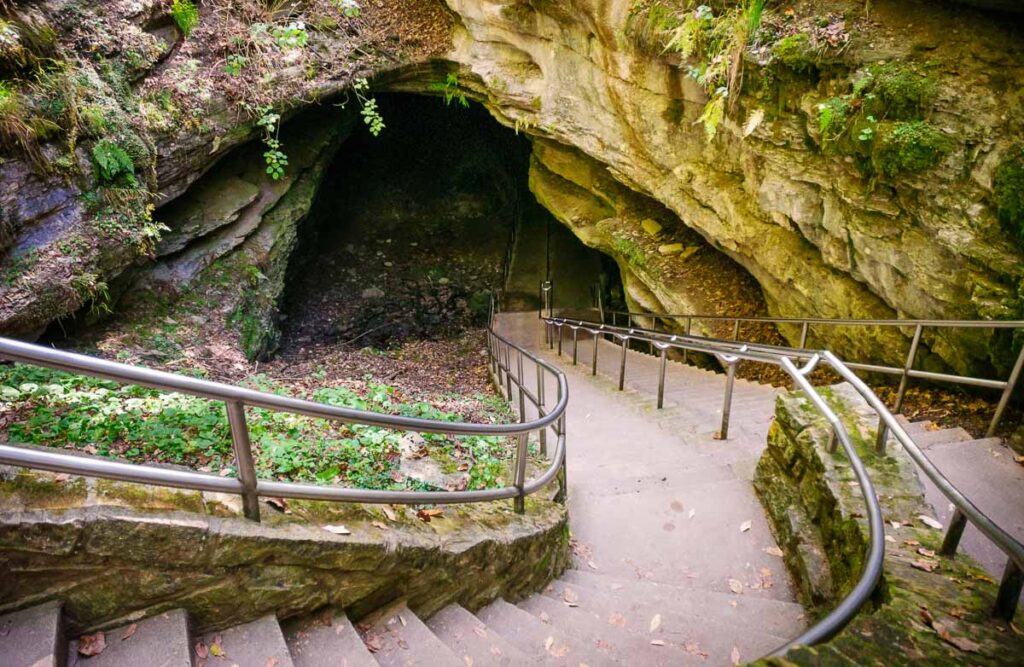 The stairway entrance leading to Mammoth Cave National Park