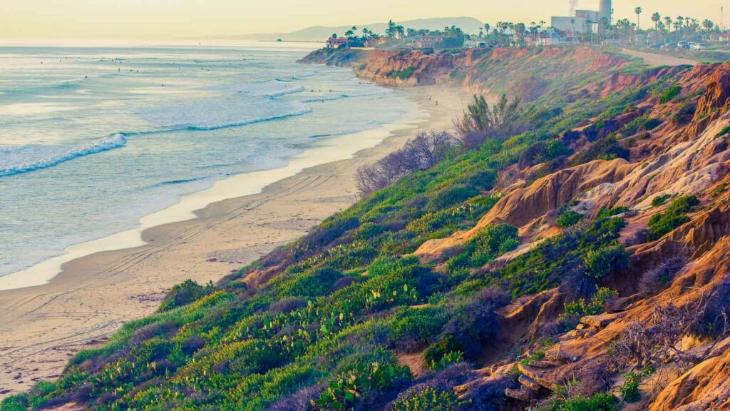 The long beaches at California, Encinitas beach