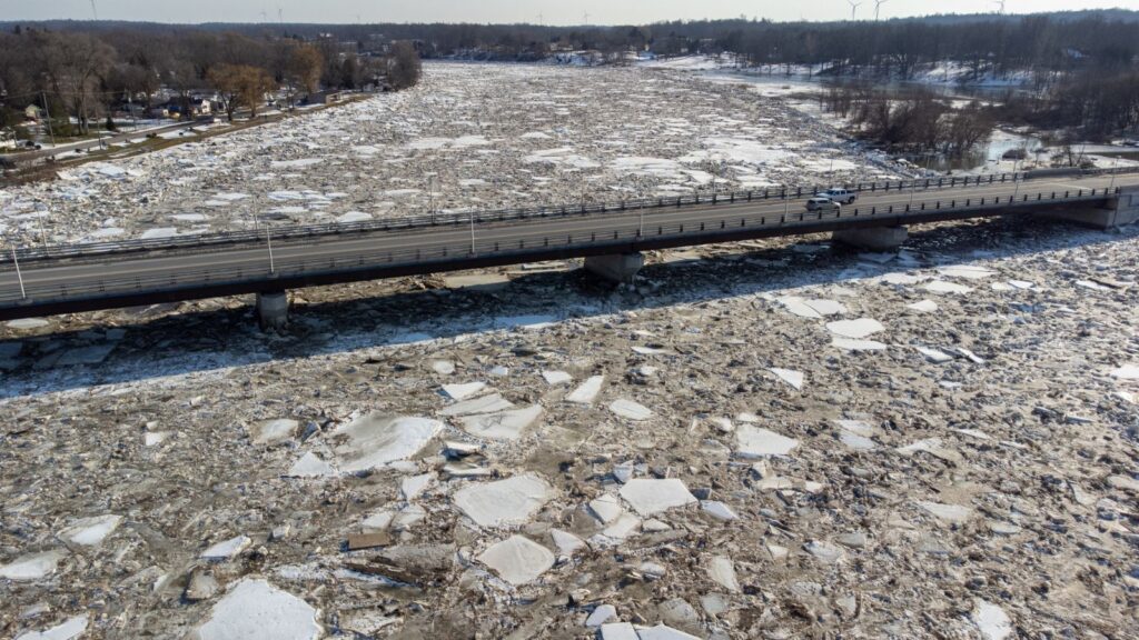 Ice Jams Over Bridge