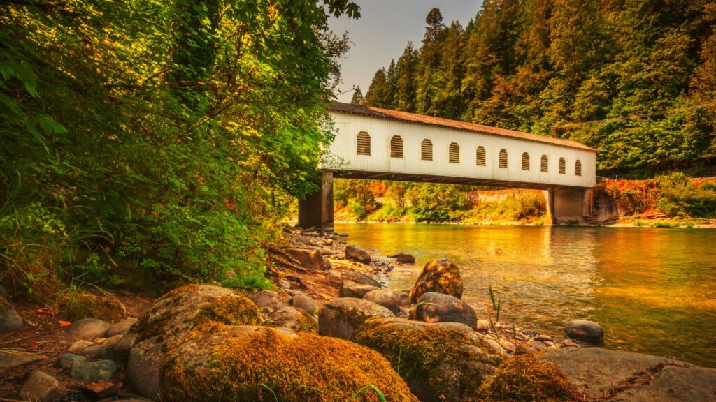 Sunset in Oregon, Covered Bridges