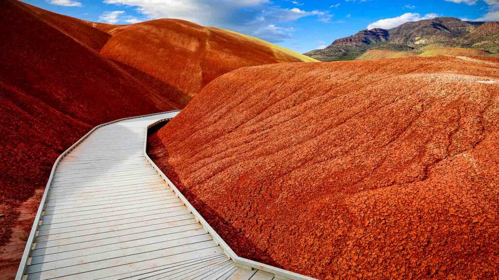 Boardwalk through John Day Fossil Beds National Monument