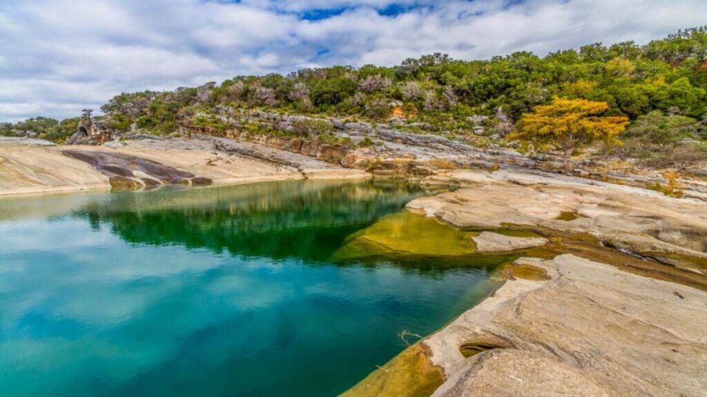 Texas Pedernales Falls State Park blue pool