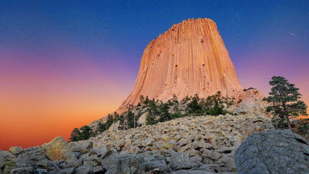 Dusk at Wyoming, Devils Tower NM