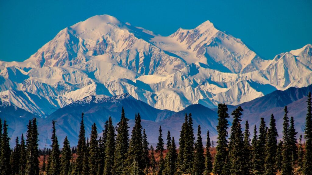 The snowy mountain range of Denali National Park, Alaska