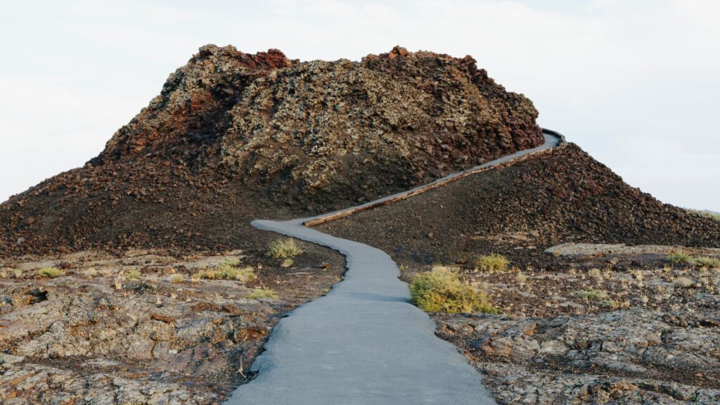 rock formation in Craters of the Moon National Monument