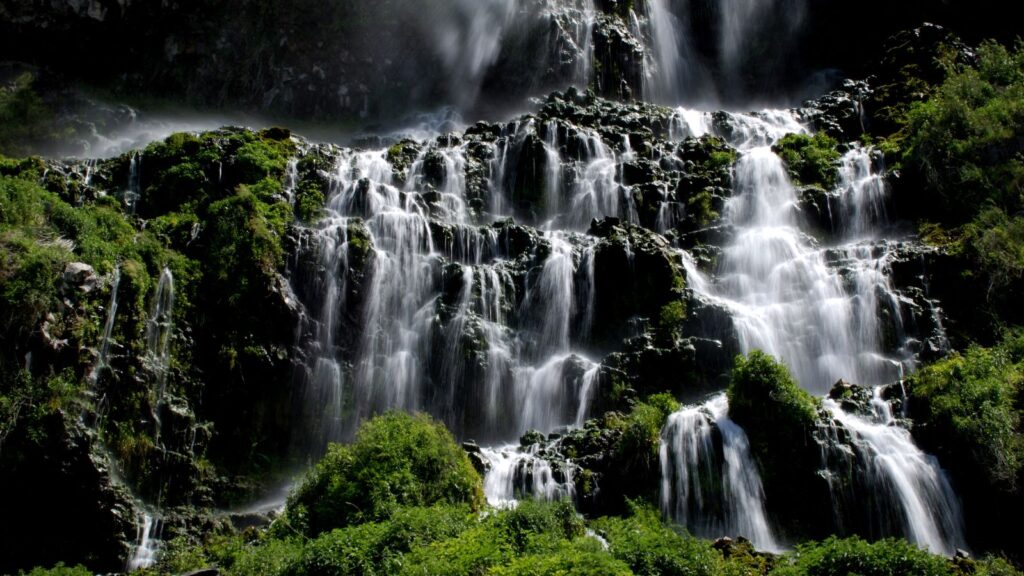 Thousand Springs Waterfalls State Park