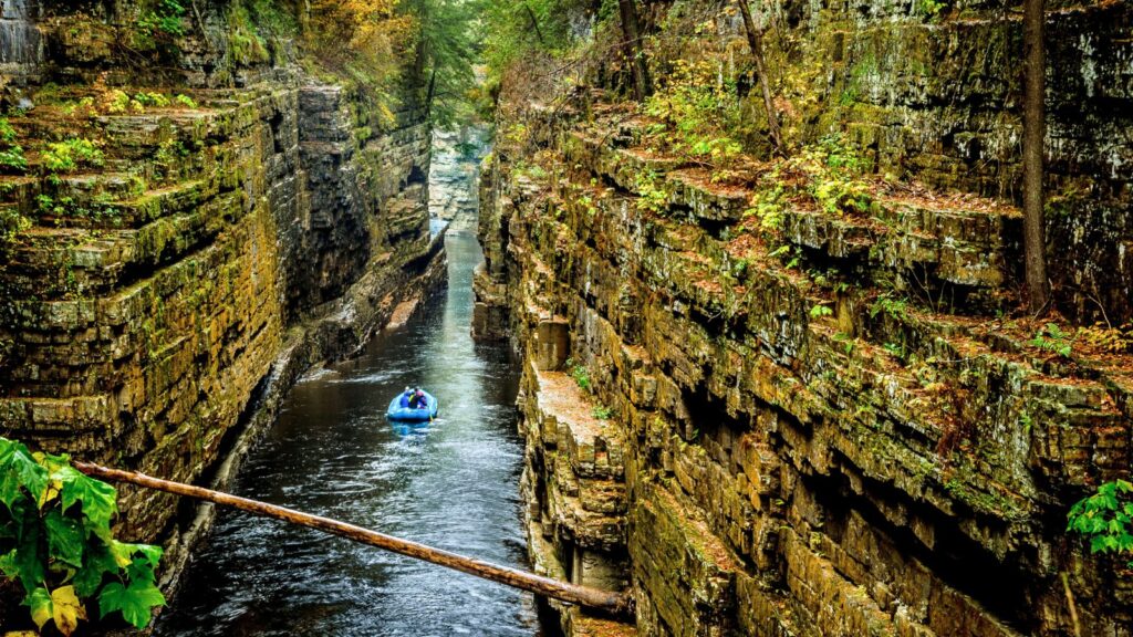 New York, Ausable Chasm Gorge with Rafter, Canva