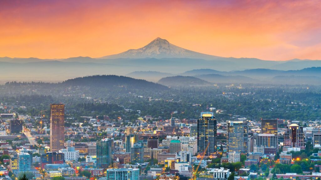 Portland, Oregon, USA downtown with Mountain in the background