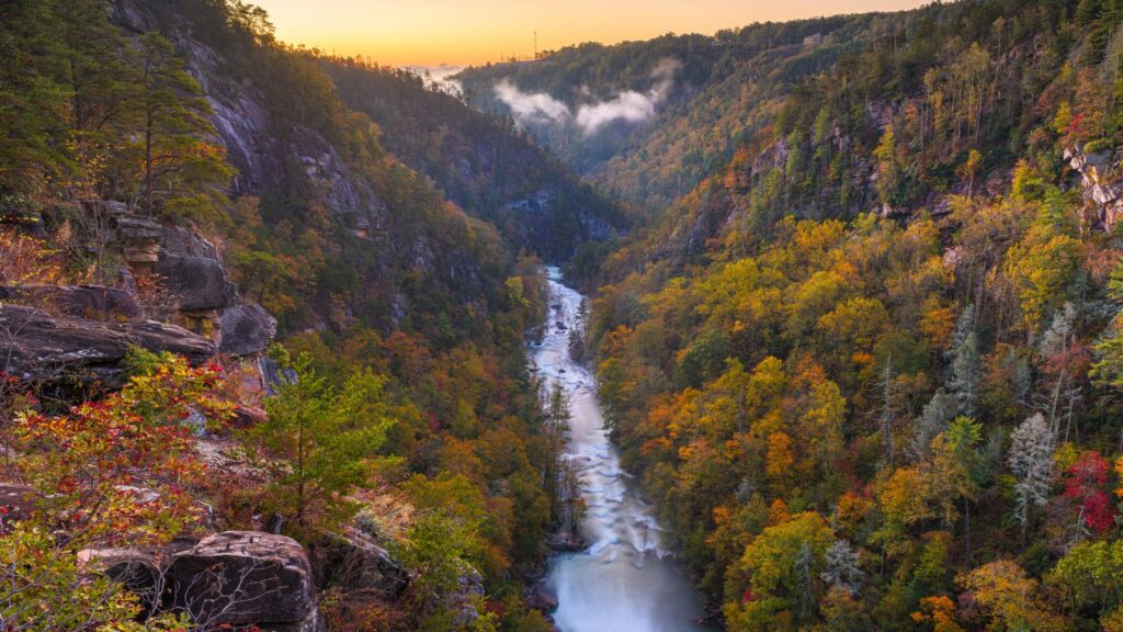 Tallulah Gorge State Park, Tallulah Falls