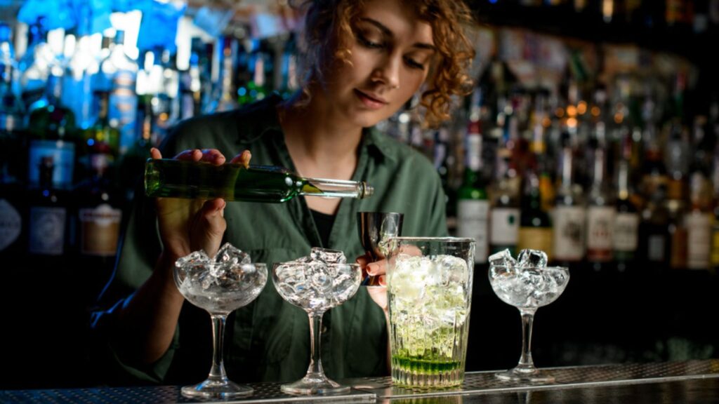 bartender preparing the drinks with too much ice