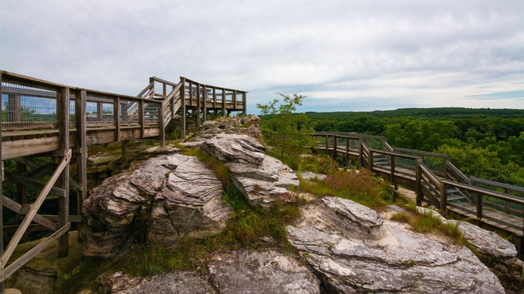 Illinois, Castle Rock State Park overlook