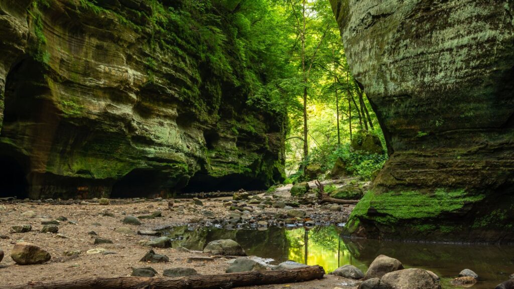 Illinois, Matthiessen State Park