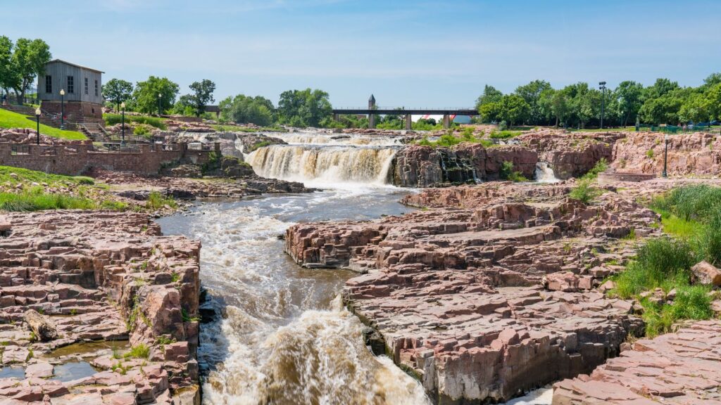 South Dakota, Sioux Falls Waterfall Park