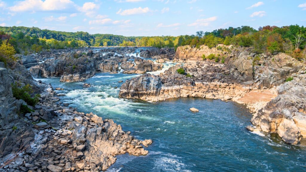 Virginia, Great Falls Potomac Waterfall in Fairfax