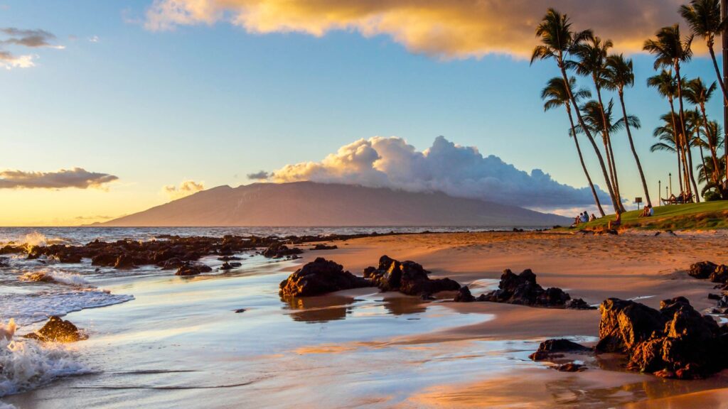 Hawaii, Sunset on a Maui Beach