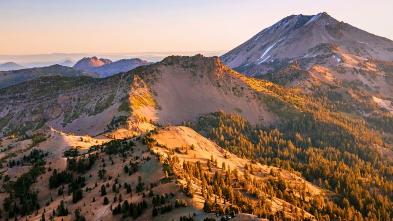 Why Now Is the Best Time to Visit California’s Most Active Volcanic Landscape Before Snowfall