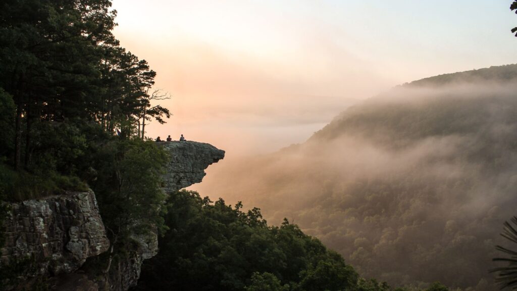 Arkansas, Hawksbill Crag