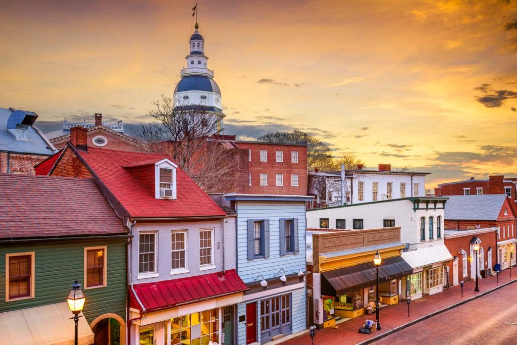 Annapolis, Maryland, USA downtown view over Main Street with the State House.