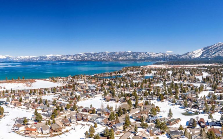 11 Best Places to Visit in December in the USA to End the Year on a High Note