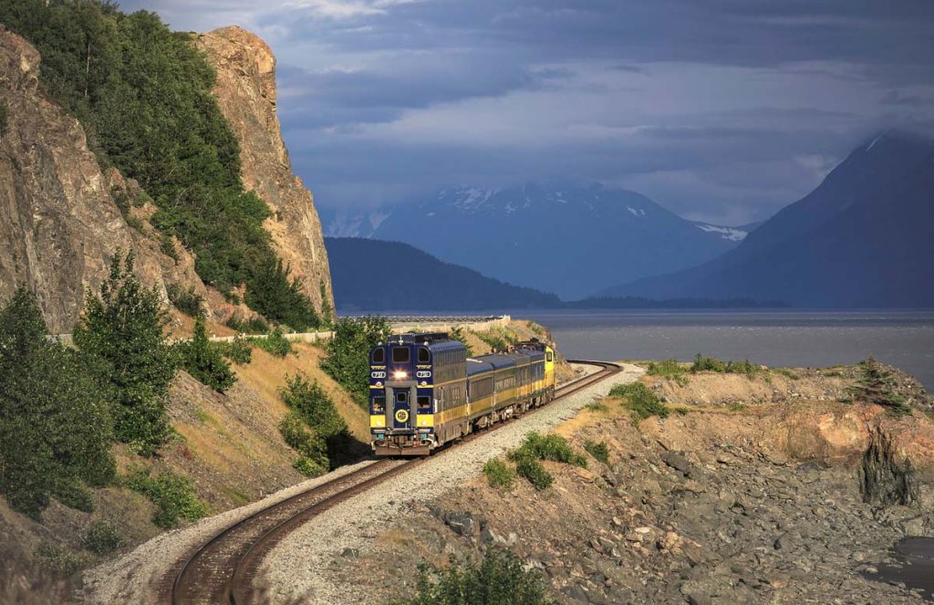 ANCHORAGE, ALASKA, Alaska Railroad travels along Turnagain Arm rom Ancjorage to Seward, Alaska, USA