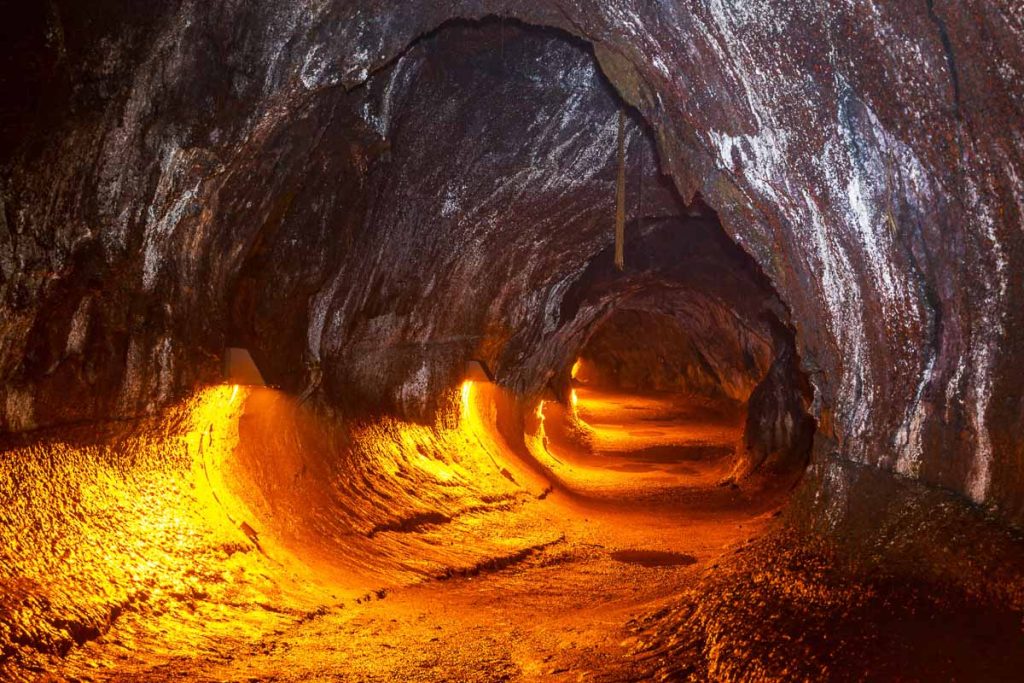 Volcano, Thurston Lava Tube, Hawaii