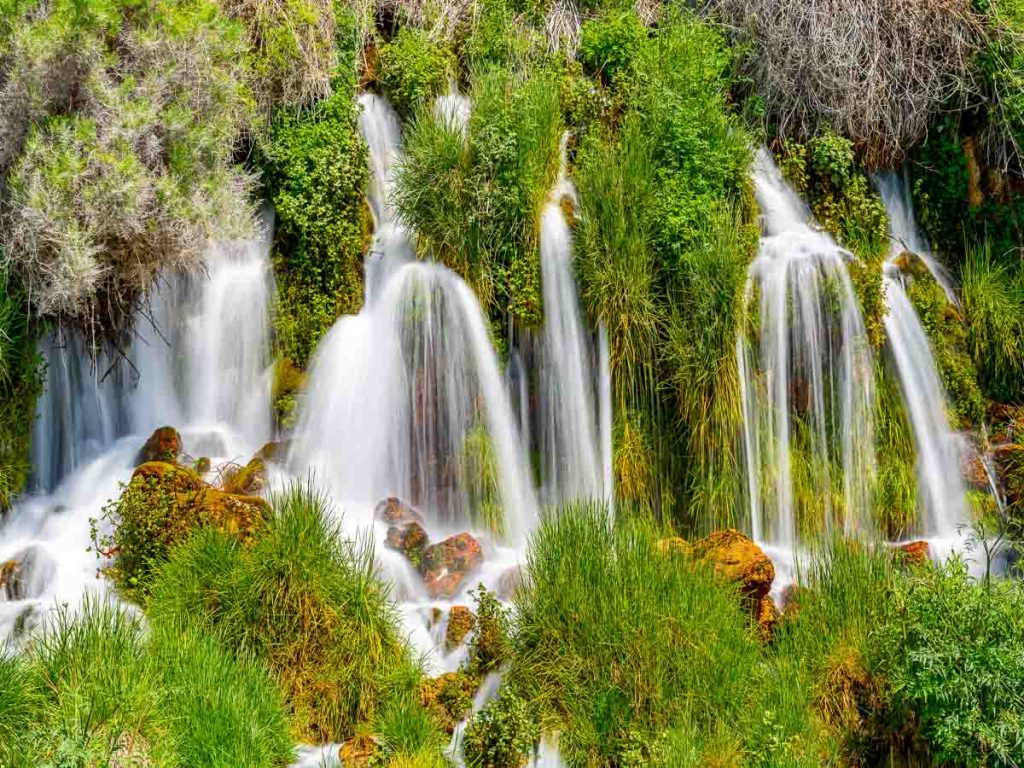 Thousand Springs State Park in Idaho mini waterfalls