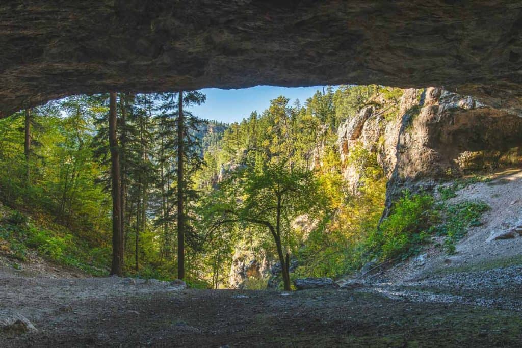 South Dakota, Black Hills inside a cave